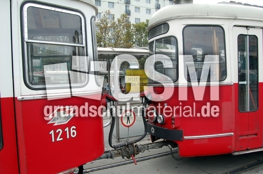 Straßenbahn_2.JPG